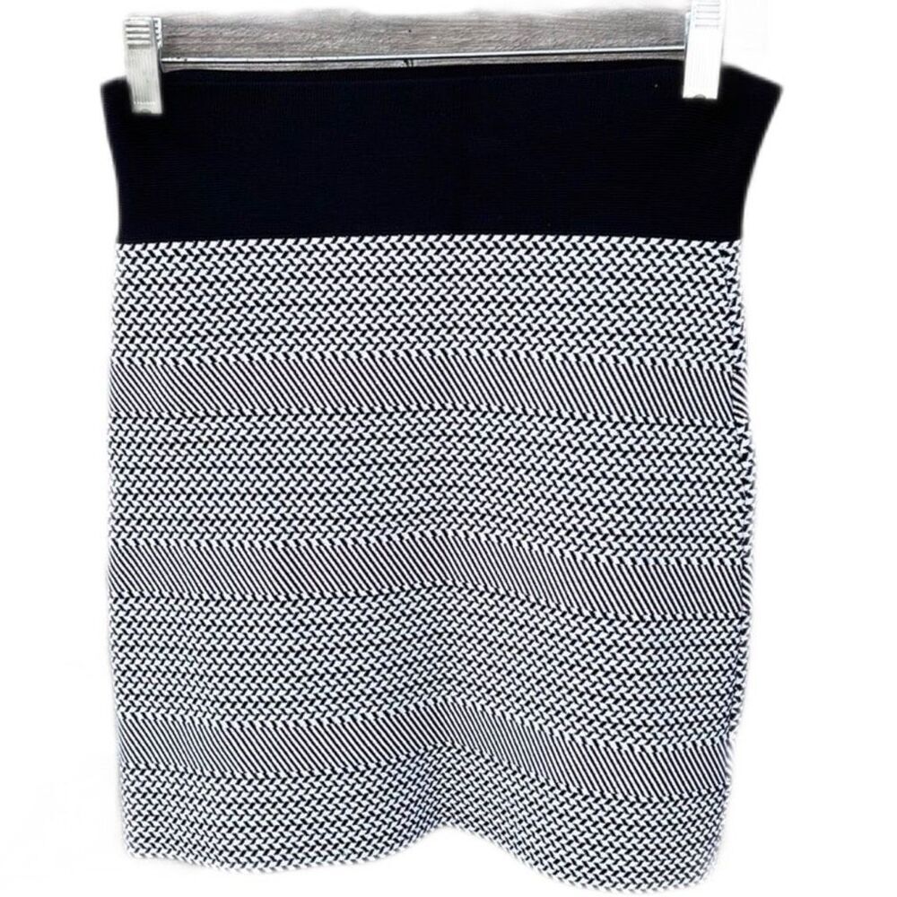 BCBG Maxazria  black combo skirt